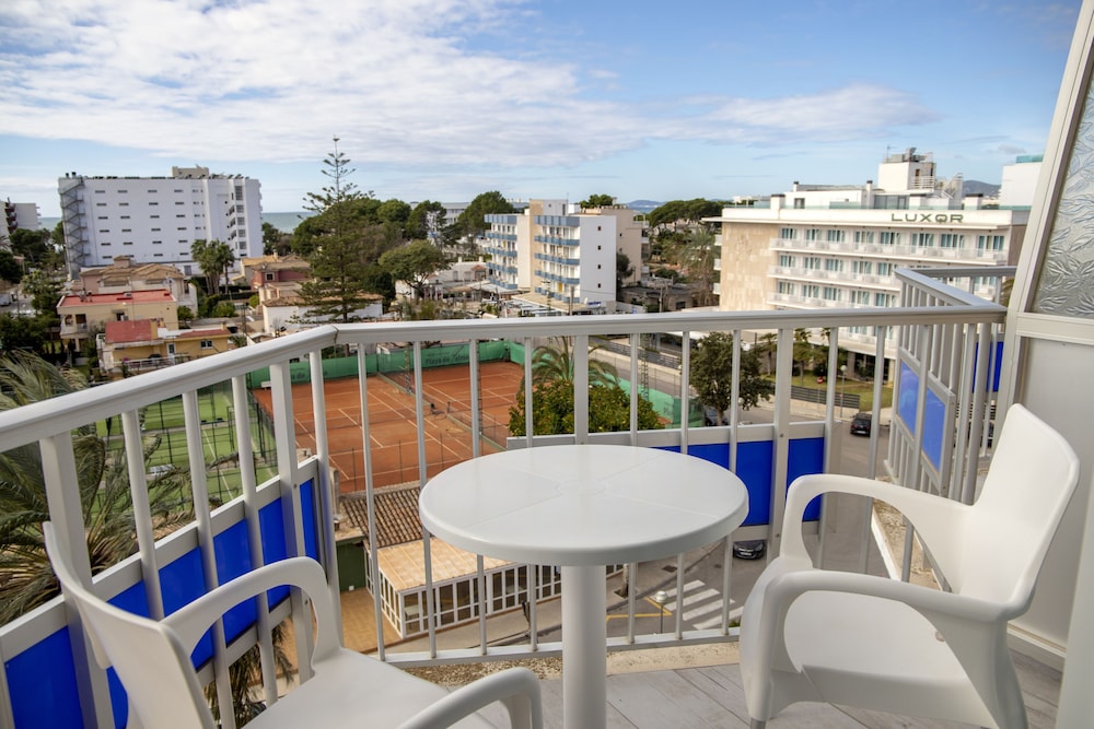 Hotel Boreal 27/32