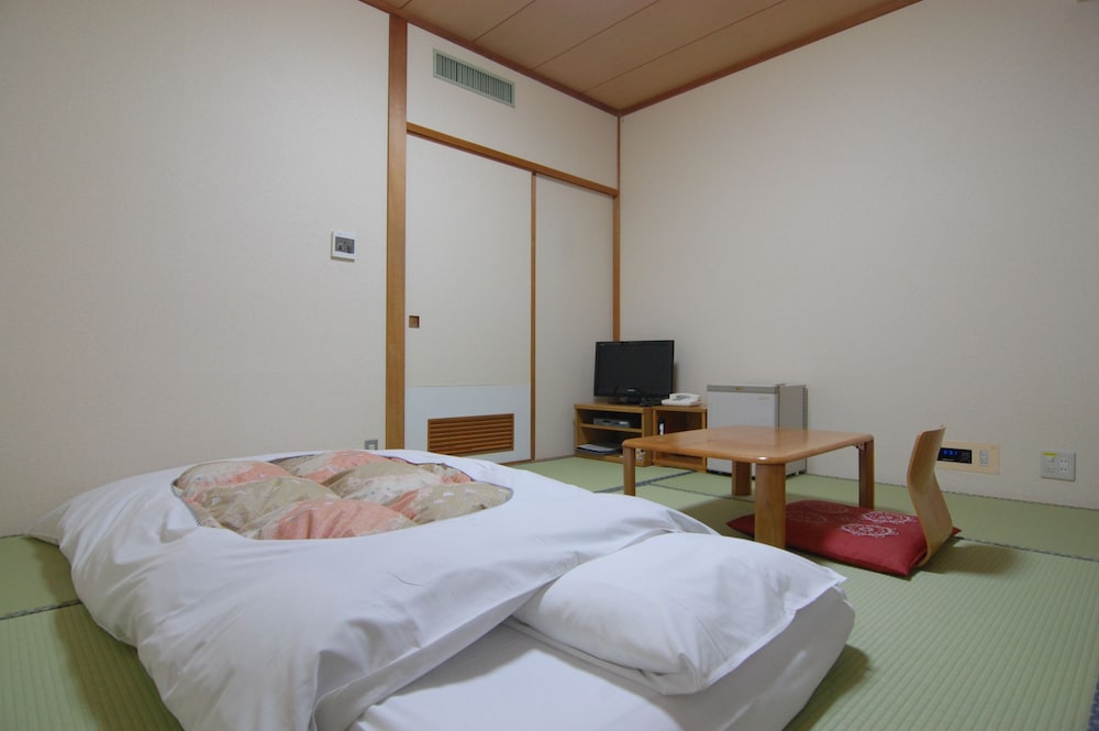 Hotel Sunroute Aomori 6/25