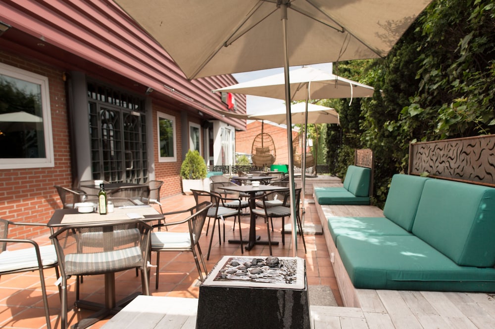 Ibis Madrid Fuenlabrada 46/68