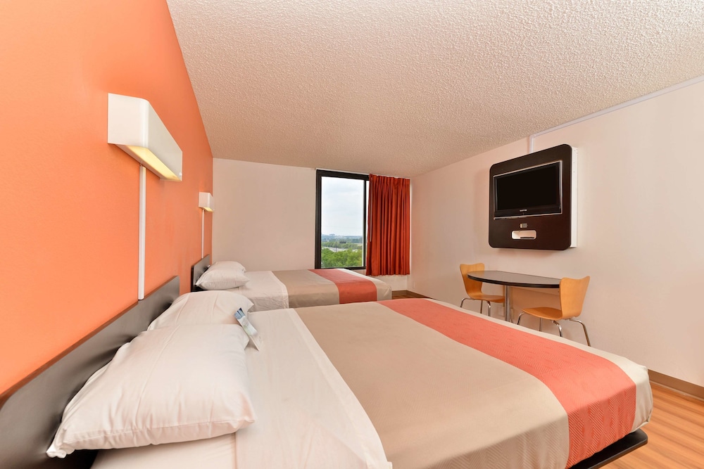 Motel6 Fort Worth, TX - Downtown East 28/52