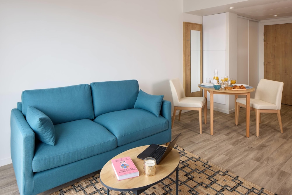 Quality Aparthotel Cholet 21/32