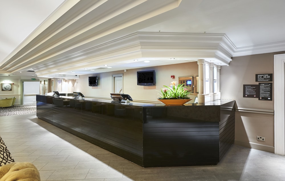 Doubletree Newbury North 4/50