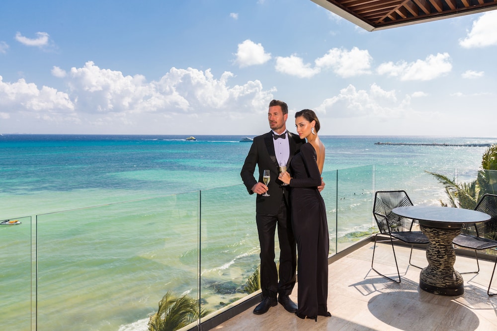 Thompson Playa Del Carmen Beach House 26/37