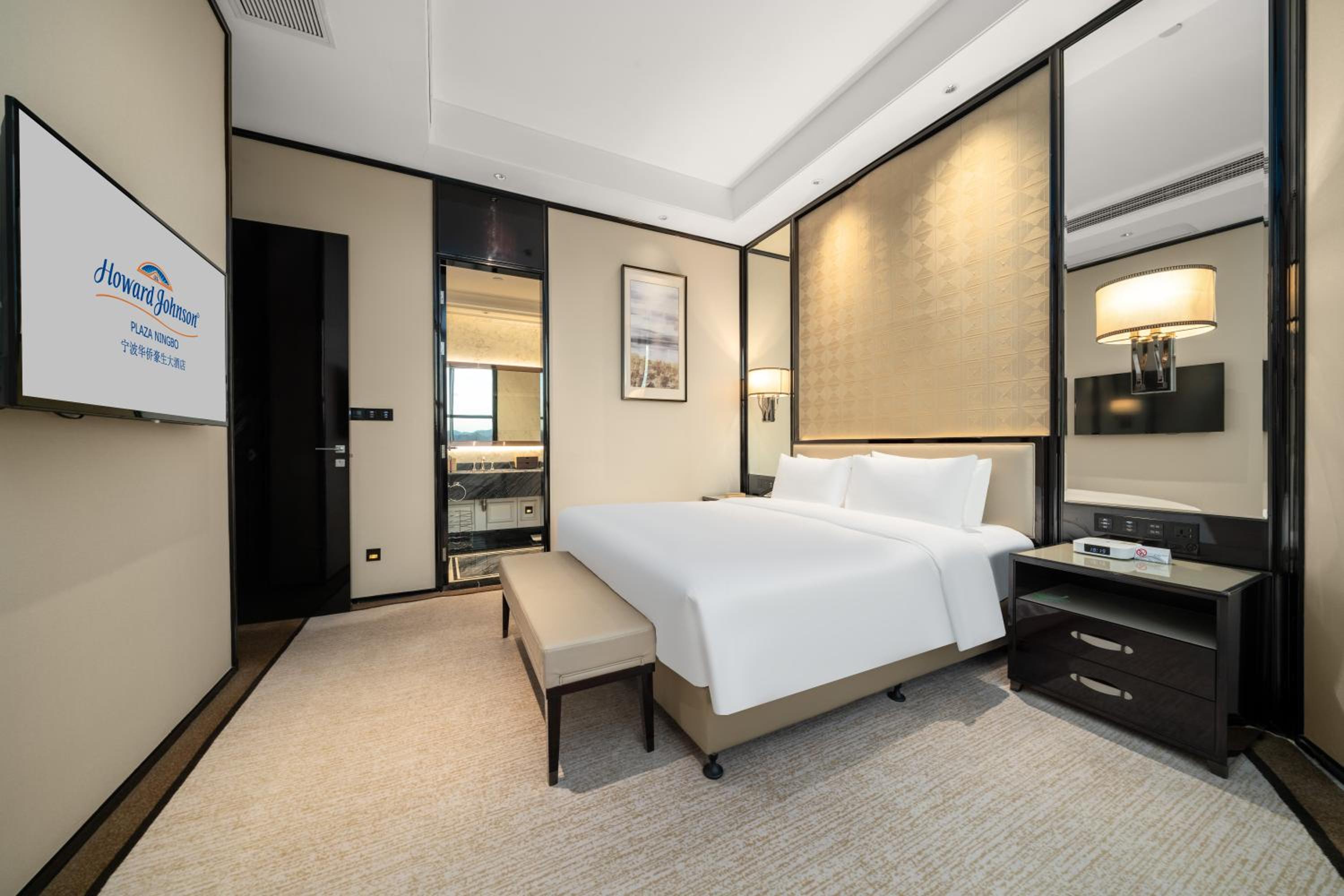 Elegant, Classic, Suite, King Bed