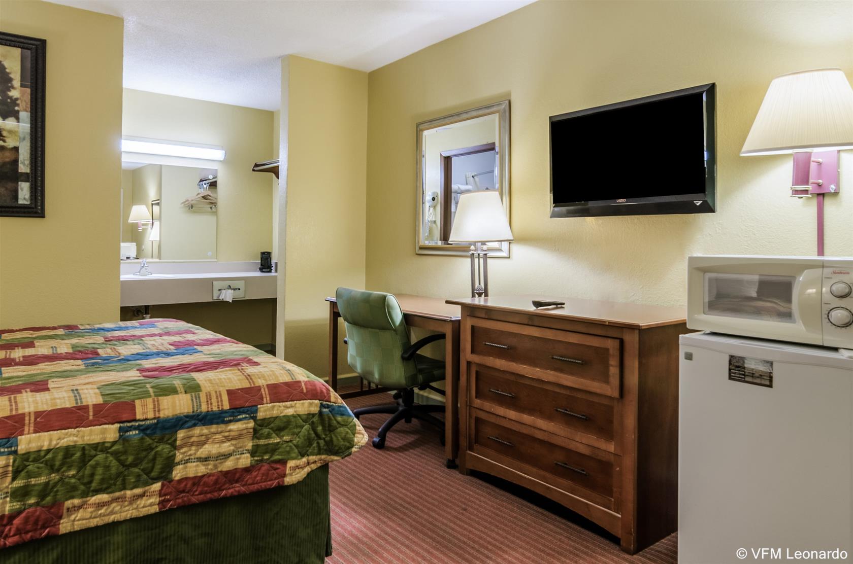 RODEWAY INN CONCORDIA 24/30