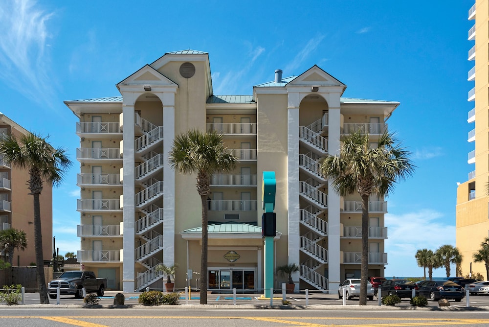 Beach Tower By The Sea 46/50