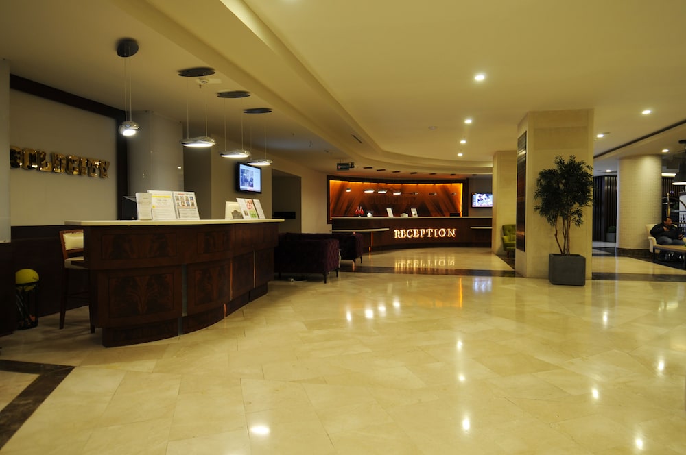 Goldcity Hotel 11/68
