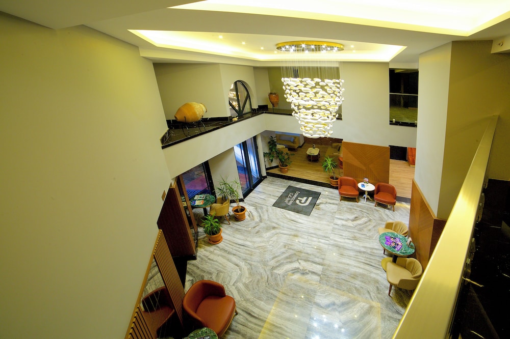 Downtown Sirkeci Hotel 54/61