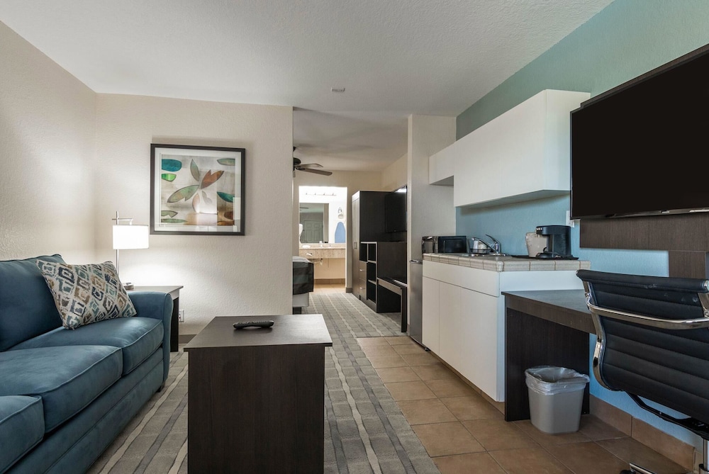 Baymont By Wyndham Punta Gorda/Port Charlotte 31/50