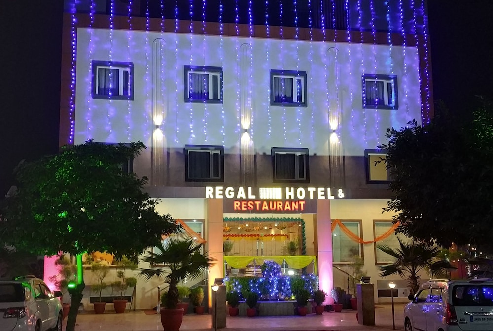 Regal Hotel And Restaurant 2/39