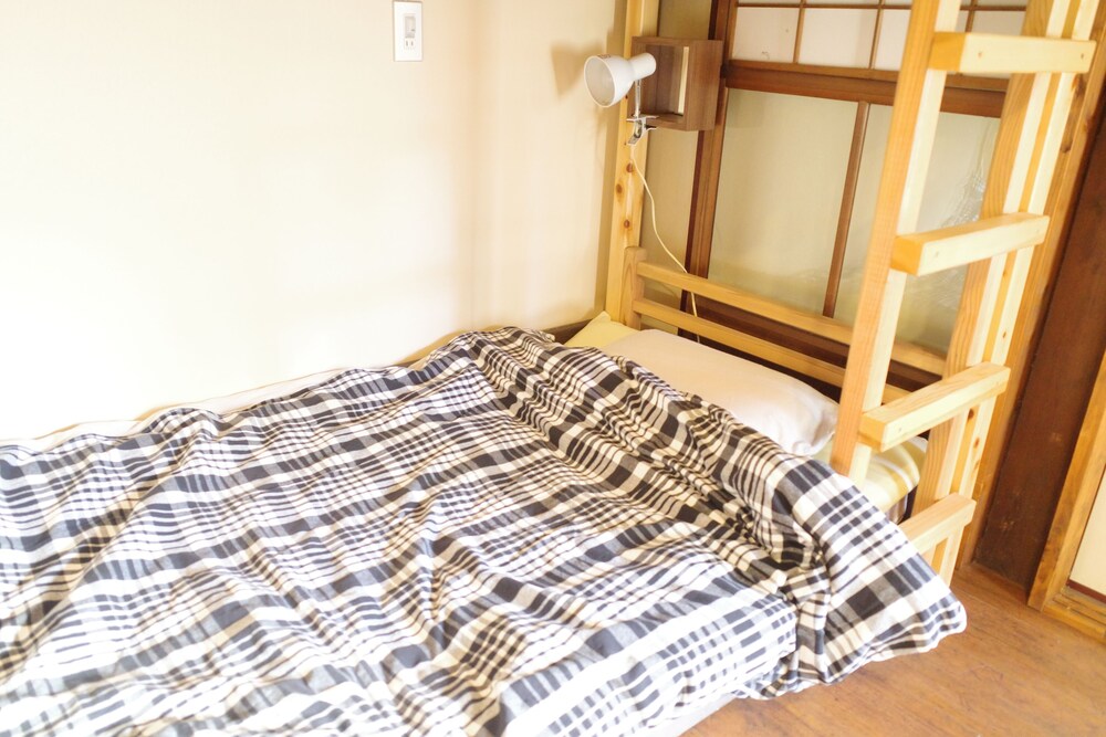 Kyoto Guesthouse Lantern In Gion 3/50