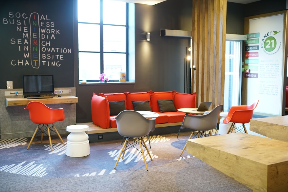 Ibis Douai Centre 38/65