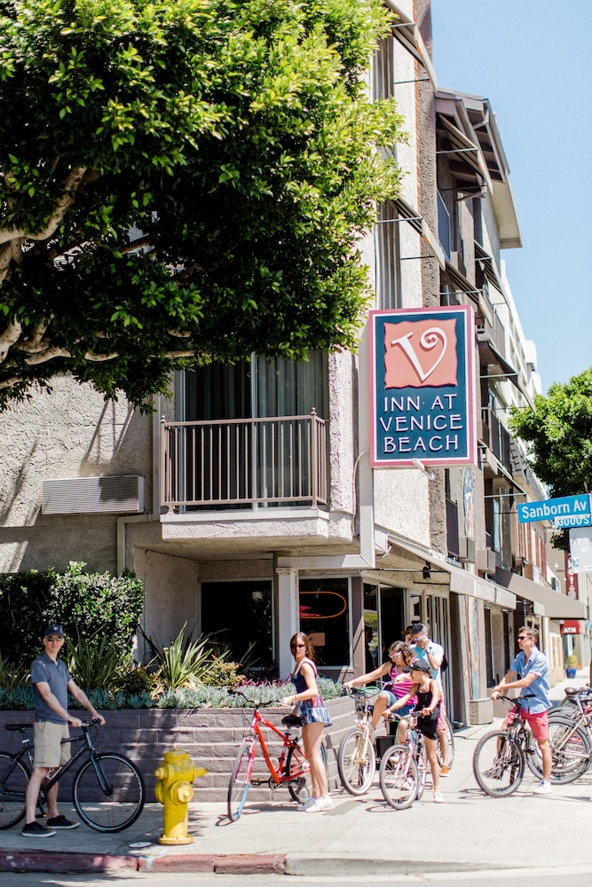 Inn At Venice Beach 3/37