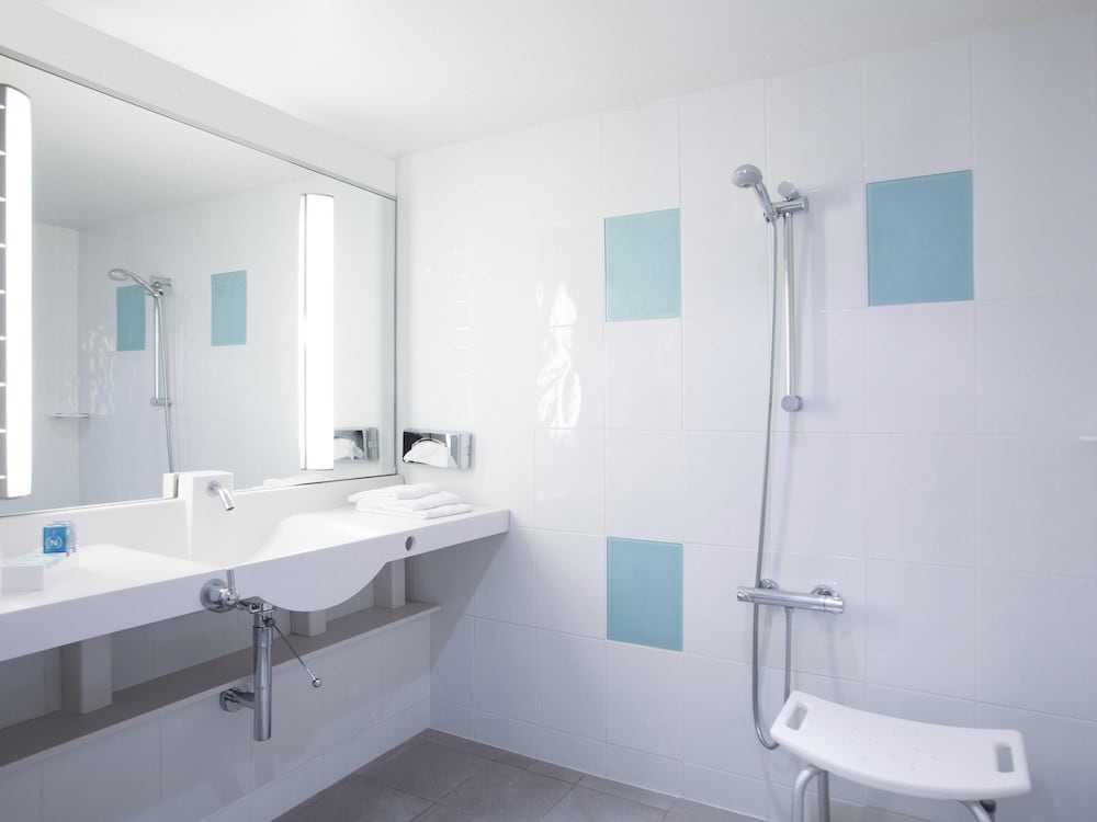 NOVOTEL AMBOISE 49/49