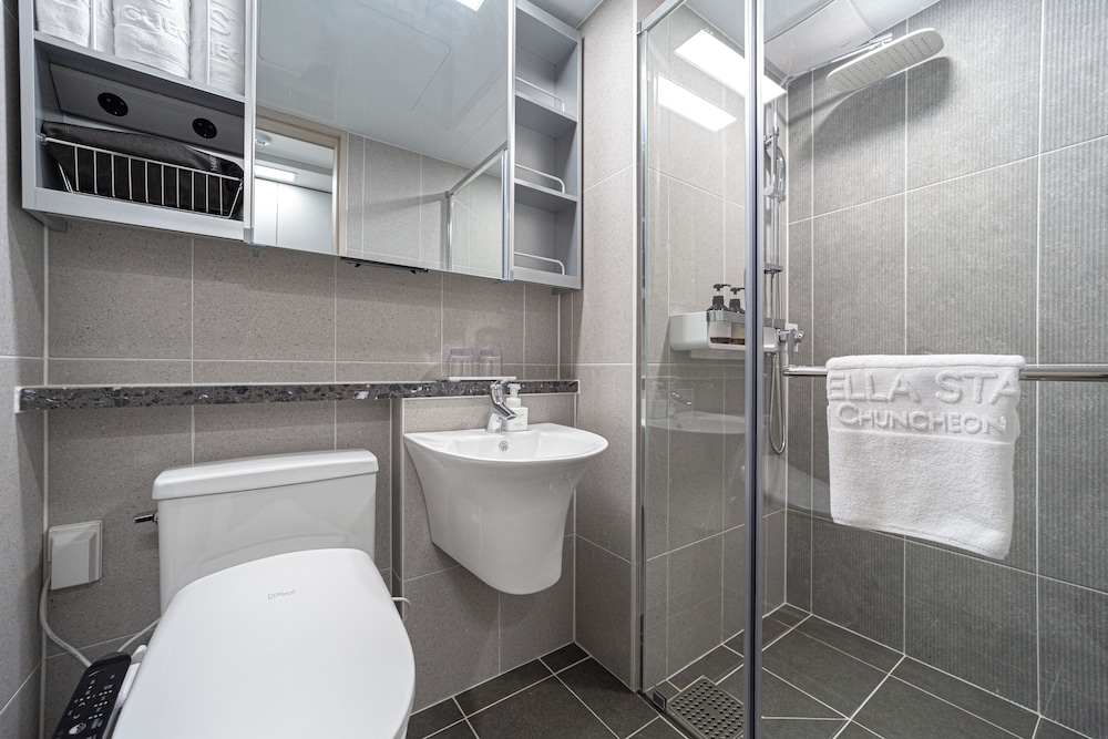 غرفة سوبيريور بسريرين منفصلين وسرير مزدوج وسرير فردي، Bella Stay Hotel Chuncheon 10/10