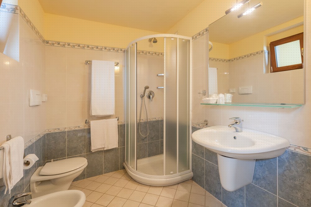 HOTEL SATURNO FONTE PURA 31/32