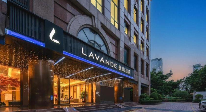 Lavande Hotel (Shenzhen Luohu Shuibei Cuizhu Metro Station) 10/48