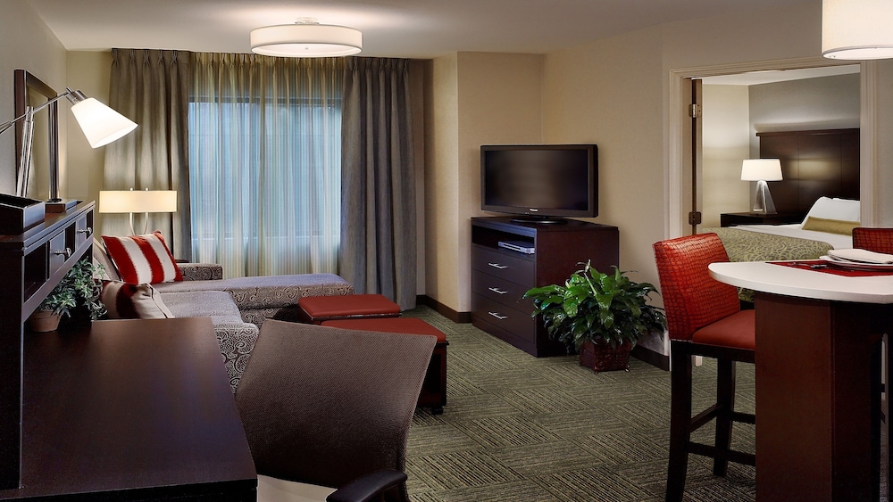 STAYBRIDGE SUITES LEXINGTON 30/55