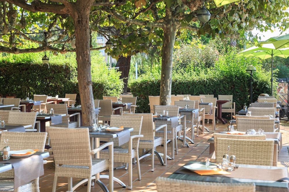 Hotel Club Le Capet 23/38