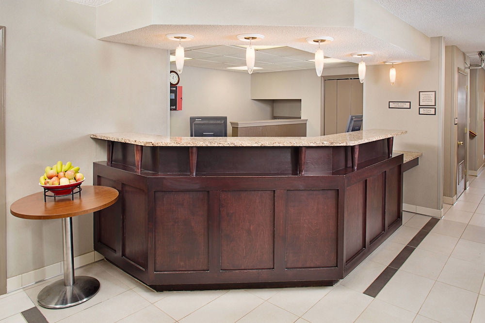 Residence Inn by Marriott Detroit Troy/Madison Heights 3/22