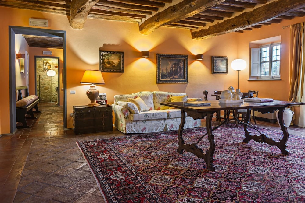 Villa Volpi 19/50