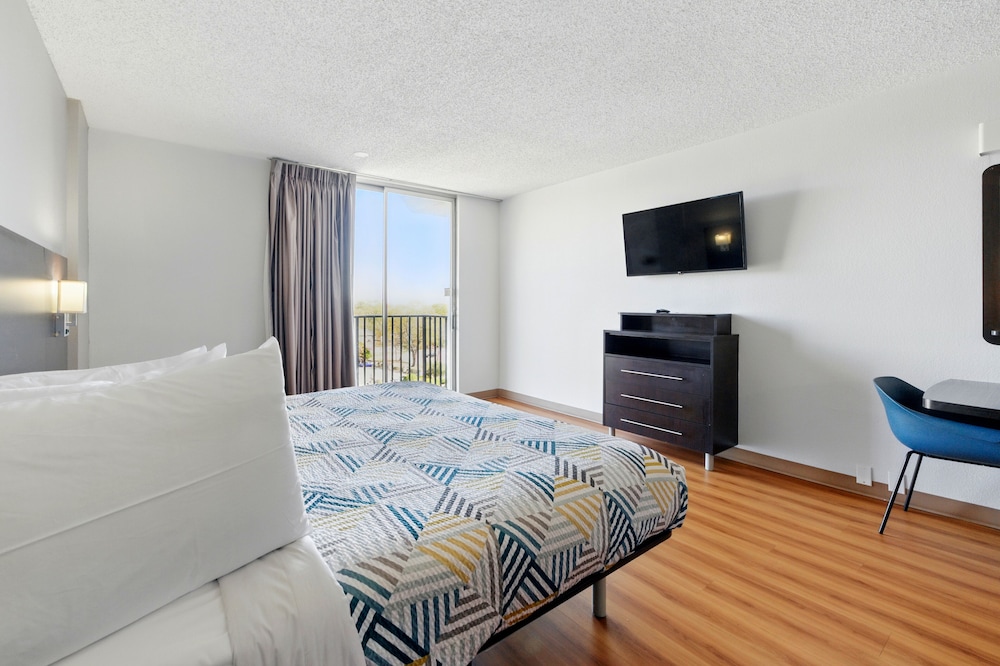 Motel6 Atlanta, GA - Atlanta Airport Virginia Ave 34/60