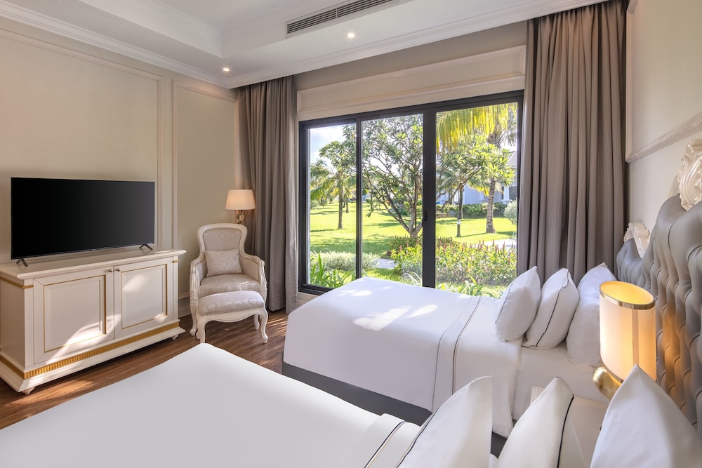 Melia Vinpearl Cua Sot Beach Resort 23/56