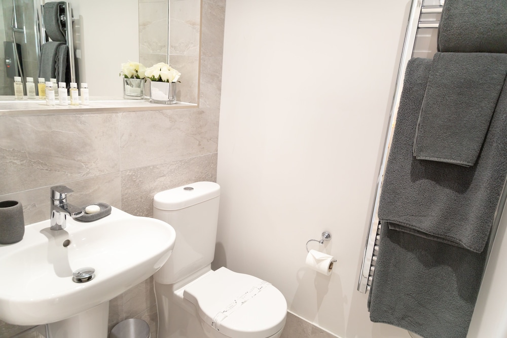 Citystay-Midsummer Mews 23/23