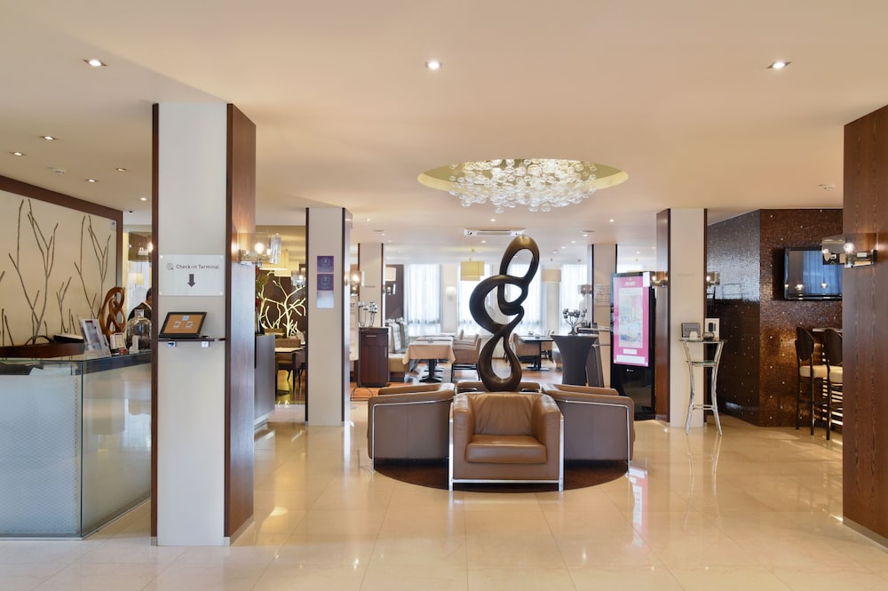 Achat Hotel Munchen Sud 42/79