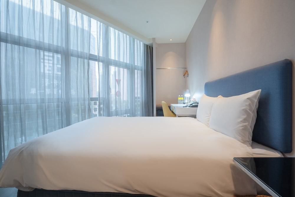 Standard, Double Bed, CHECK inn Taipei Xinyi 6/10
