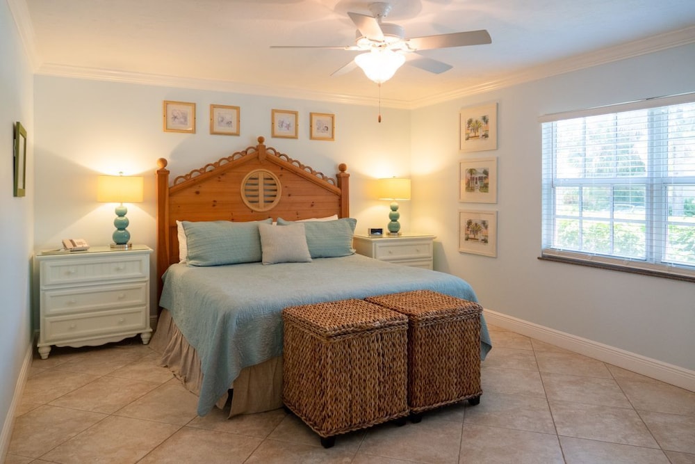 Siesta Key Inn 16/50