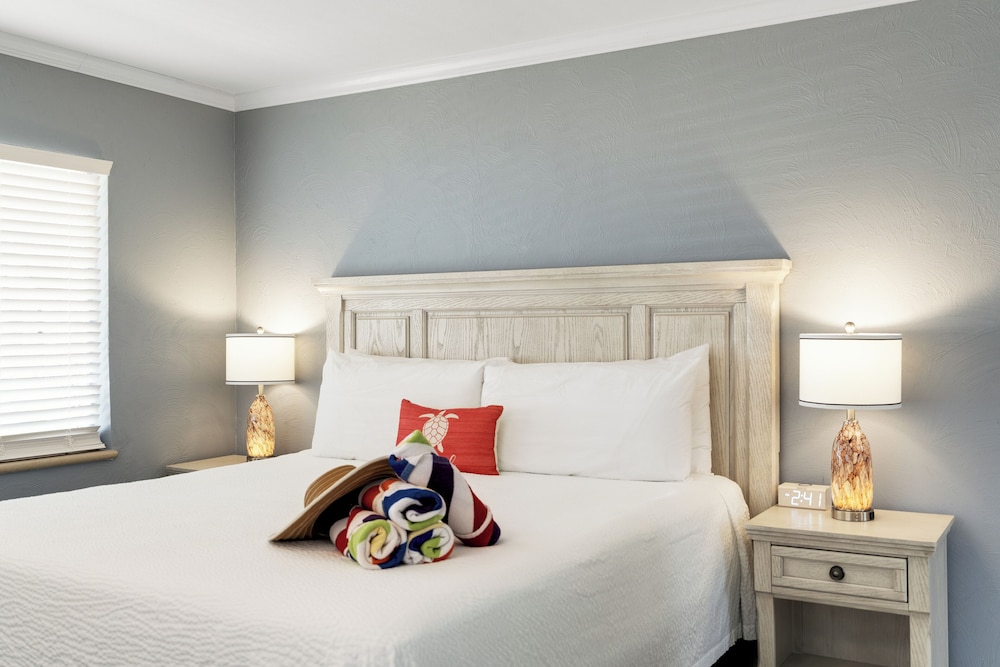 Design, Efficiency, Deluxe, King Bed, Kitchen
