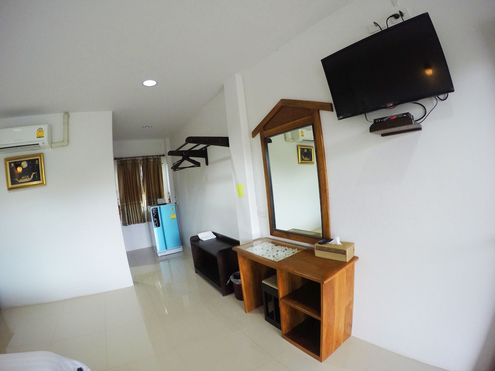 Baan Supannikar Boutique Hotel 21/26