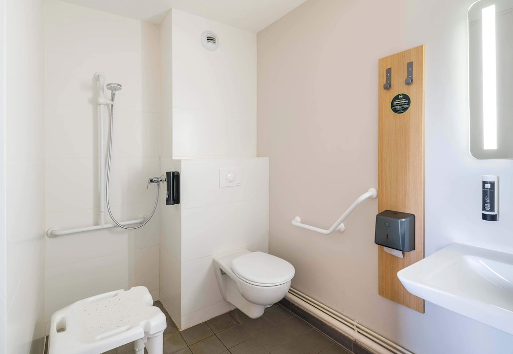 B&B Hotel Angers Parc Expos 62/65