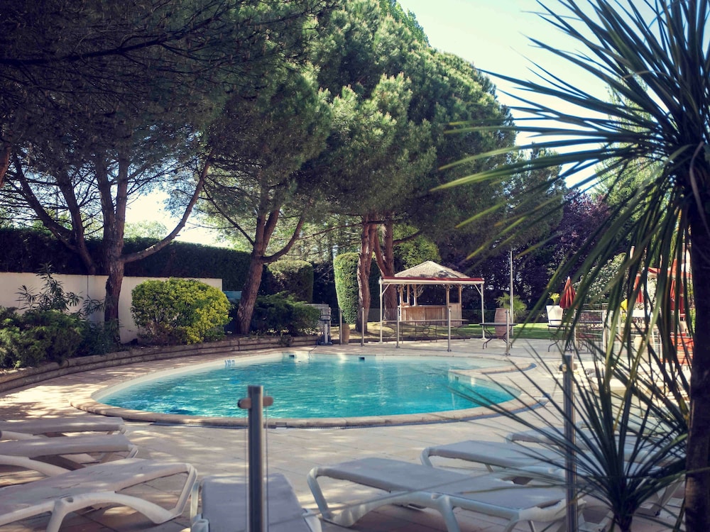 Mercure Bordeaux Aeroport Hotel 3/69