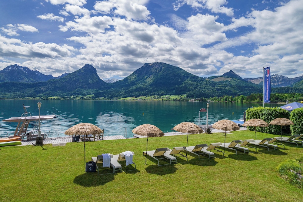 Romantik Hotel Im Weissen Roessl 69/71