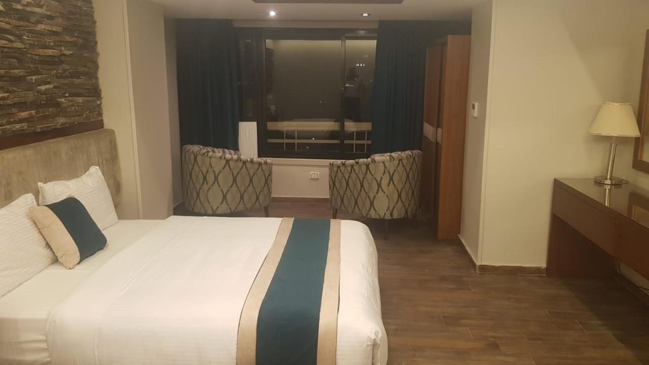 Hotel River Nile Edge 3/18