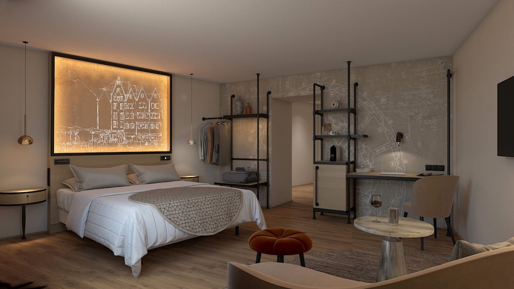 Hotel Wasserturm Cologne Curio Collection By Hilton 11/57