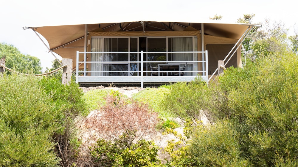 Seafront Holiday Park Kangaroo Island in Penneshaw