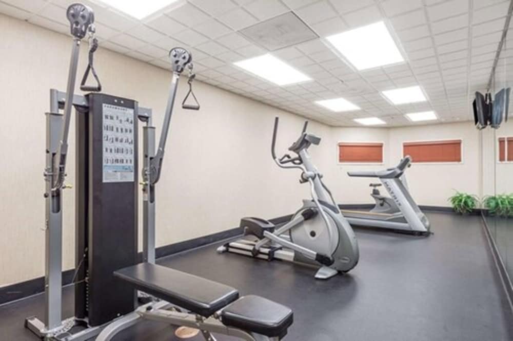 Home2 Suites by Hilton St. Charles St.Louis 19/38