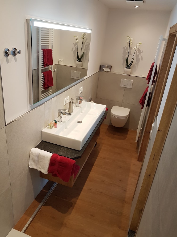 Kurhotel Roswitha 25/72