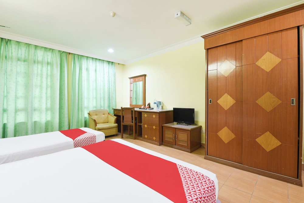 Hotel O Kota Bharu Near War Museum Formerly Azam Hotel 24/39