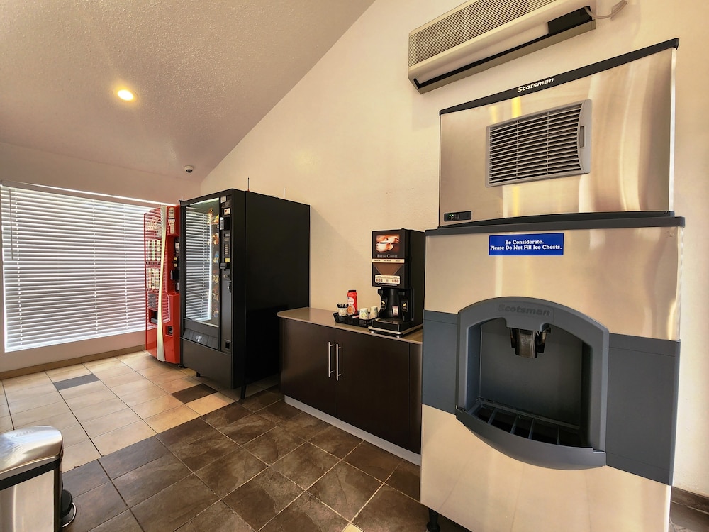 Motel6 Baytown, TX - Baytown East 19/63