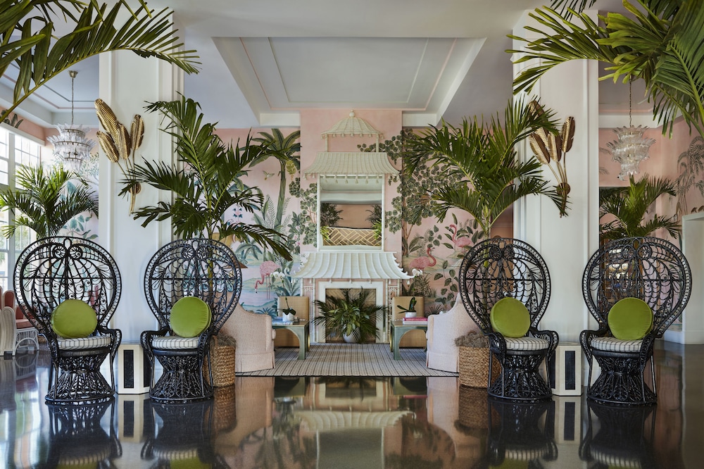 Colony Palm Beach 42/59