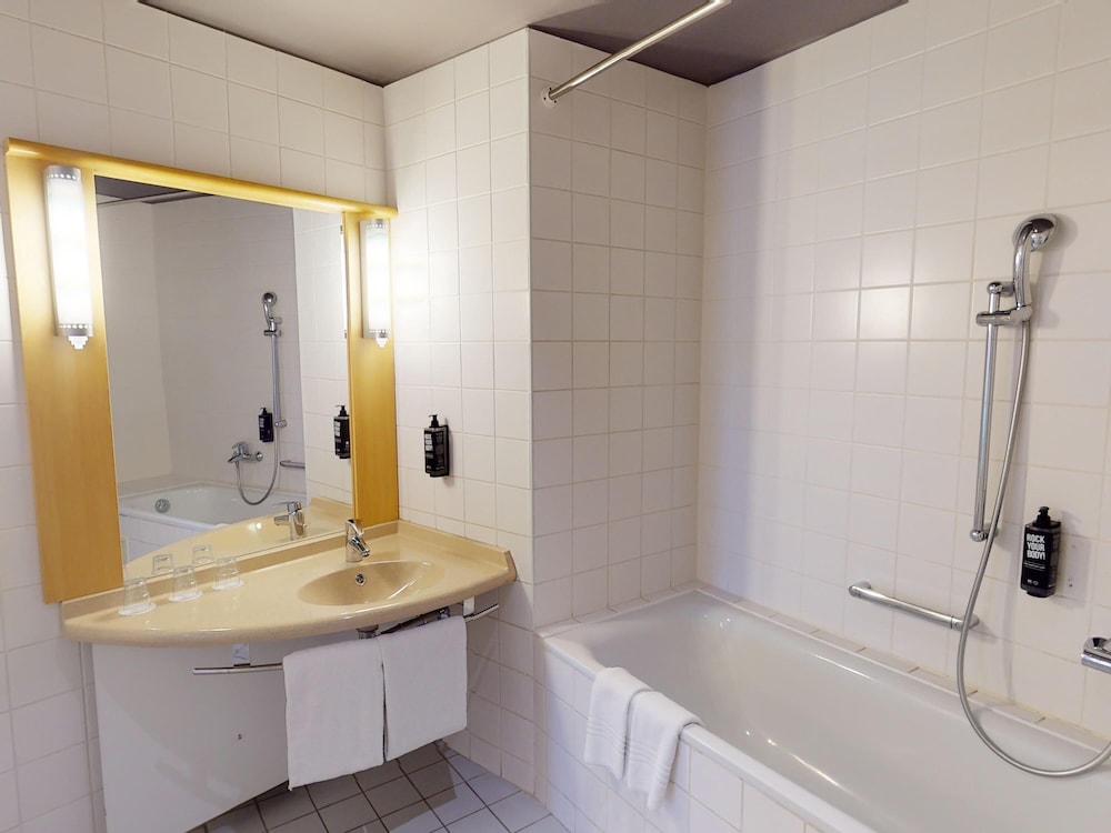 Ibis Bratislava Centrum Hotel 62/66