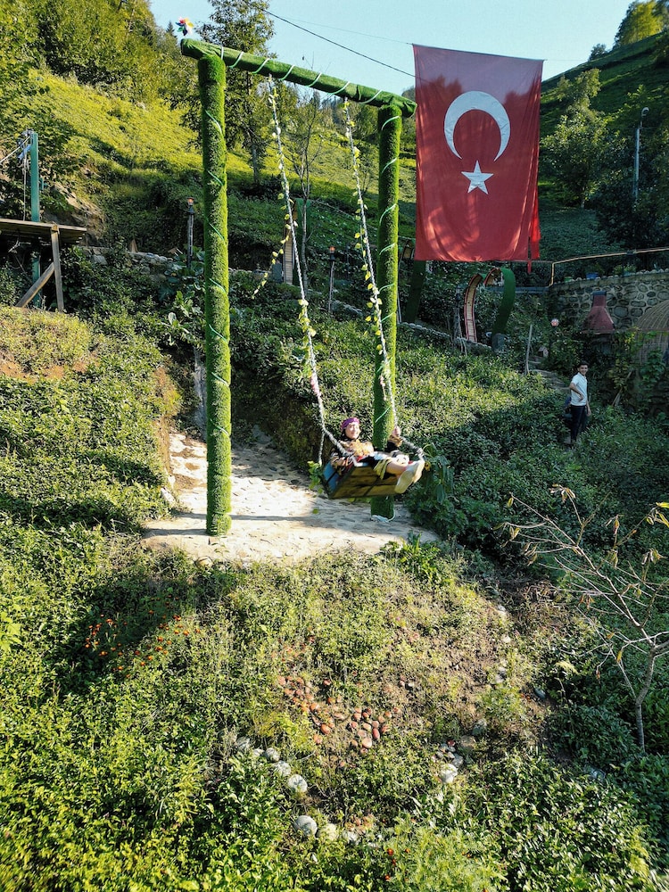 Mezra Dogal Dag Evleri 48/50