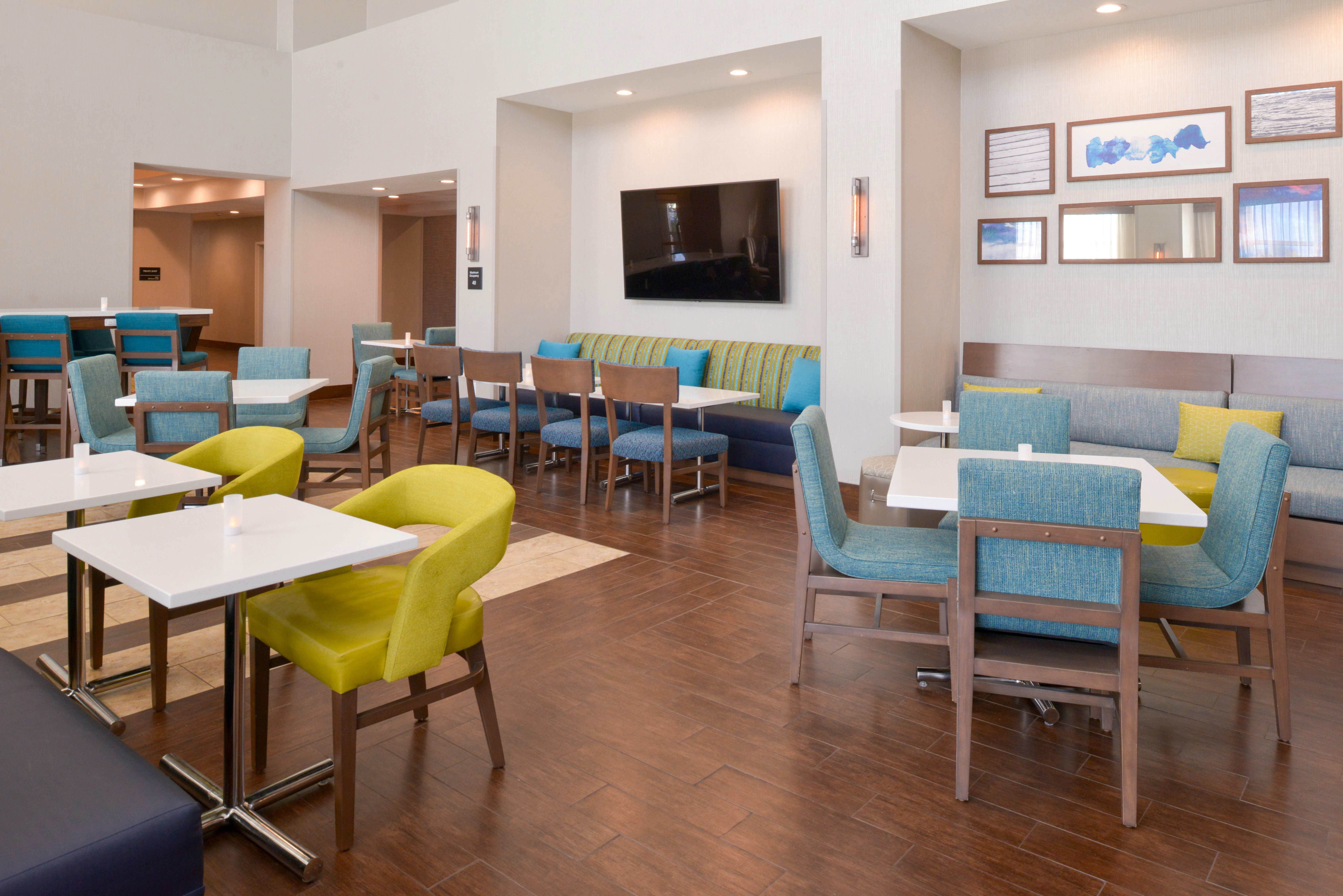 Hampton Inn & Suites Port Aransas 30/53