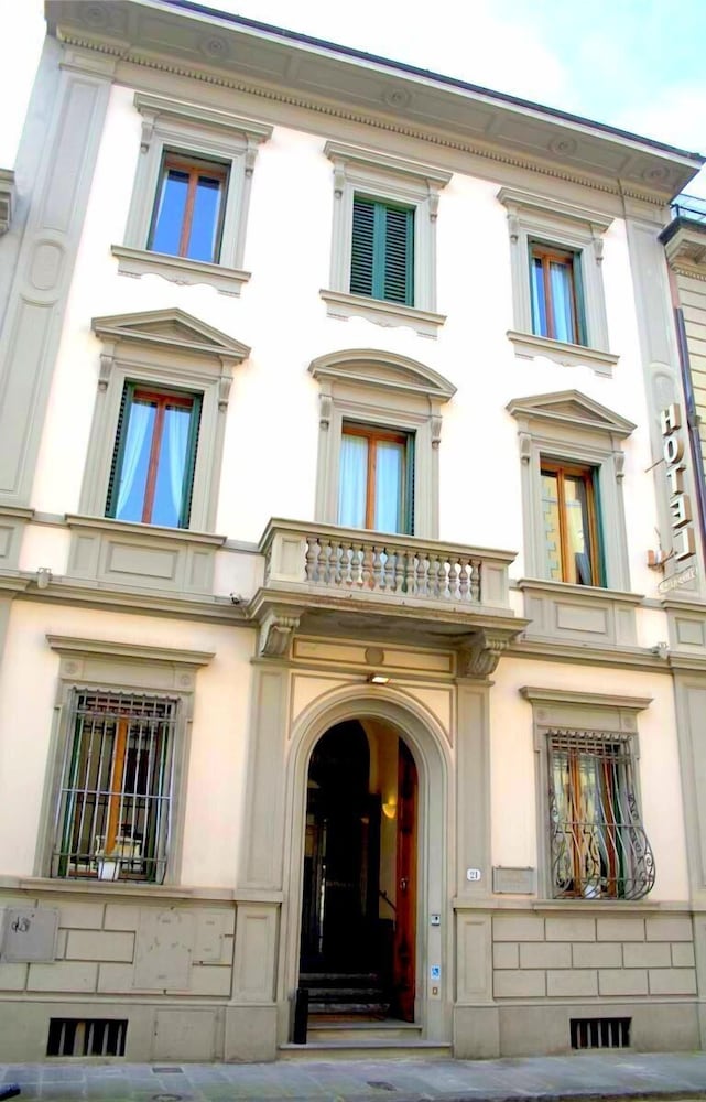 Bonifacio Hotel photo5
