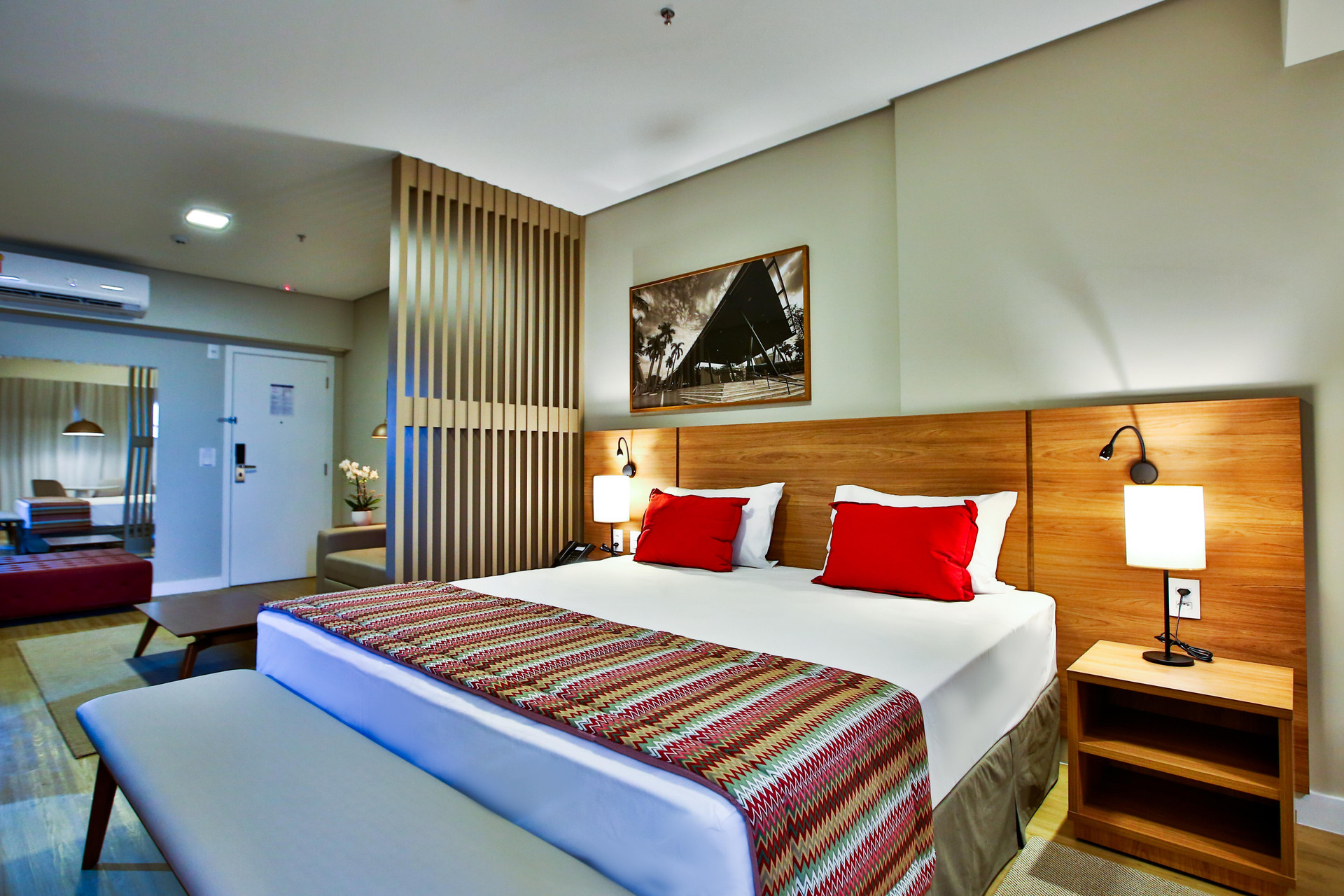 Super, Double Bed