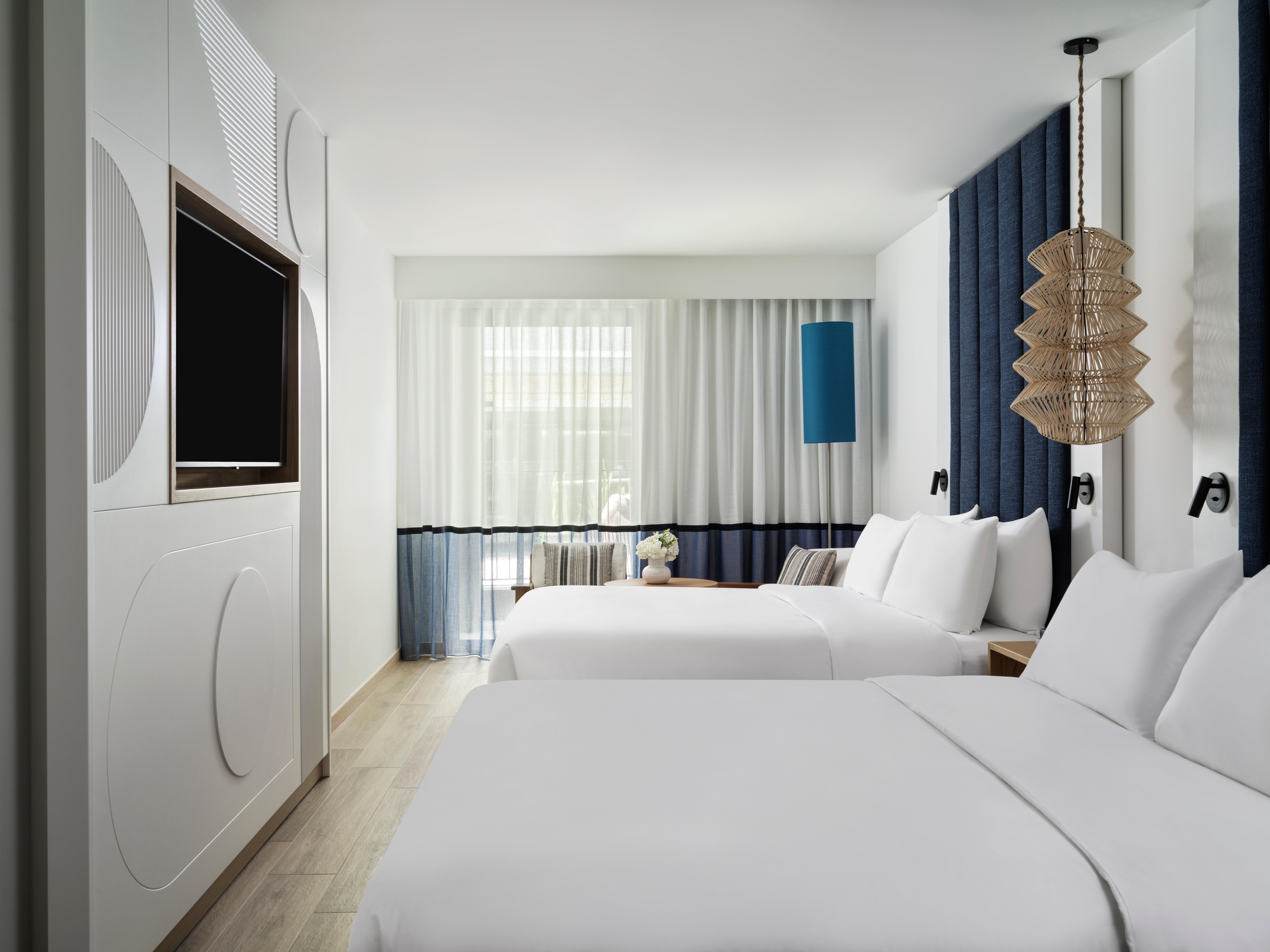 Premium, Sea View, Shared Pool
